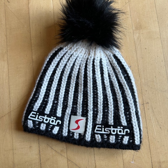 EISBAR striped pompom hat,  S/M    GD1168 - Picture 2 of 6